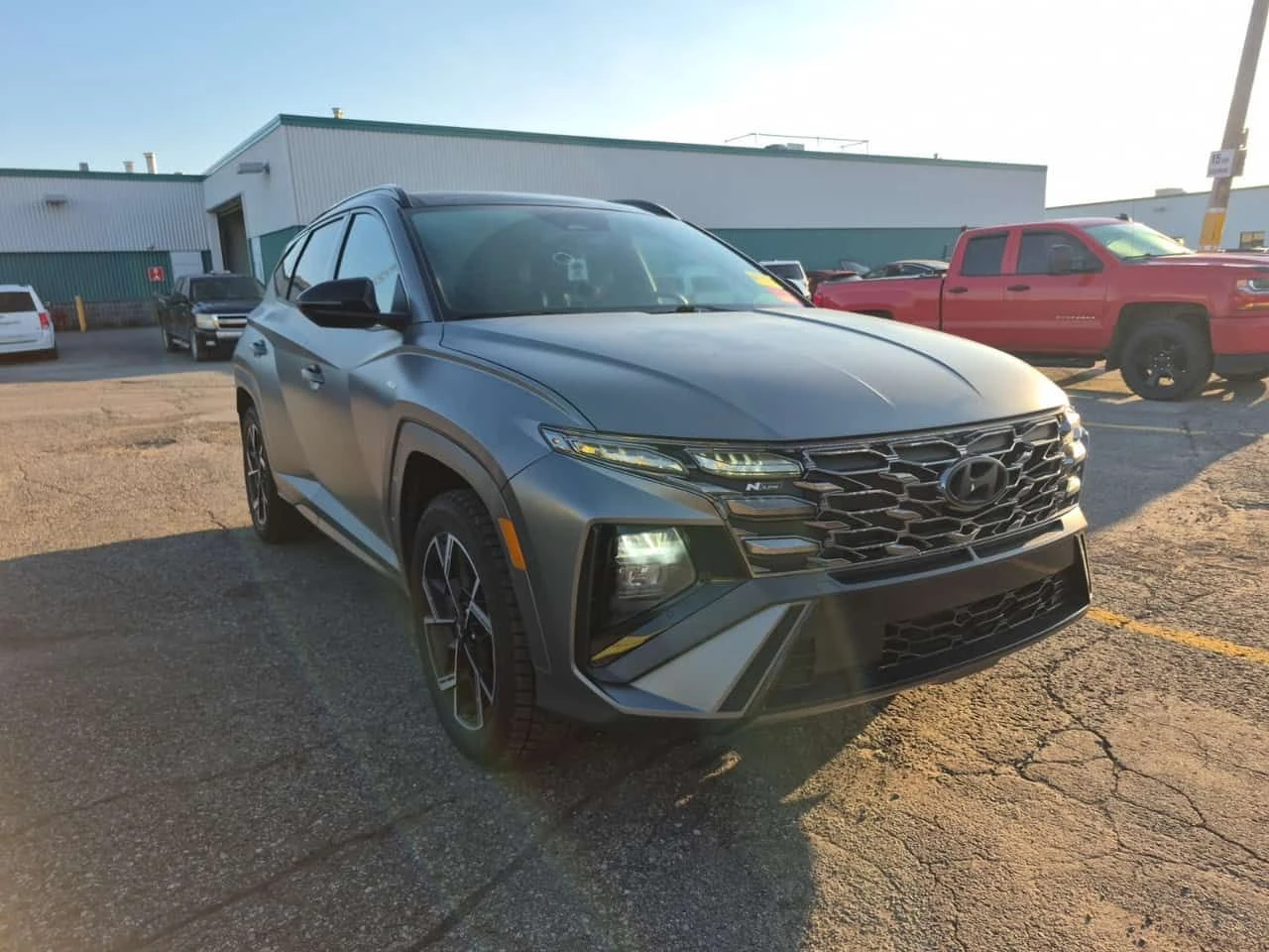 Hyundai Tucson N-LINE| PANO| LANE ASSIST| 2 КЛЮЧА| , снимка 2 - Автомобили и джипове - 55010292
