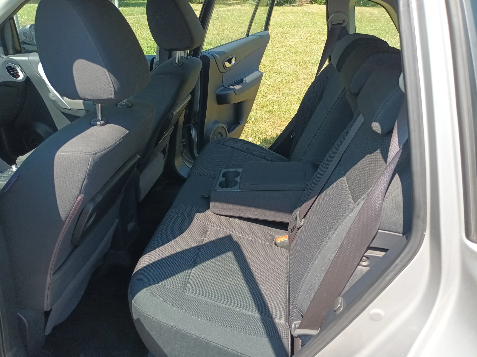 Renault Koleos 4X4/Dynamique, снимка 9 - Автомобили и джипове - 55350401