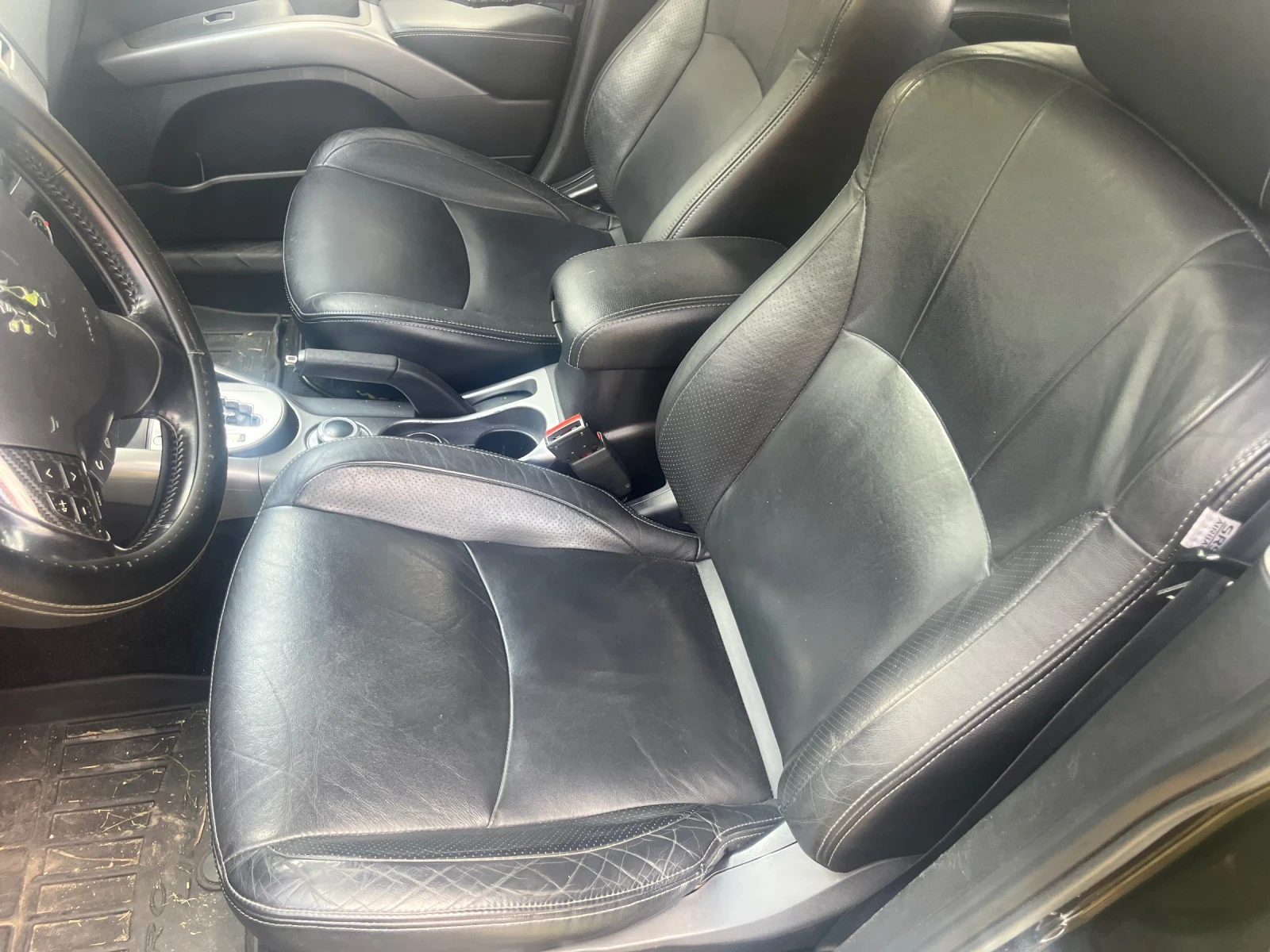 Peugeot 4007, снимка 10 - Автомобили и джипове - 55395683