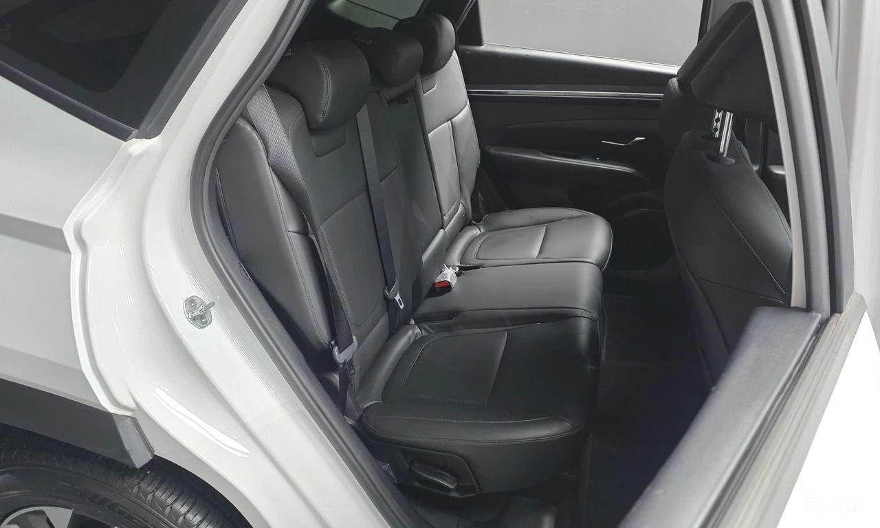 Hyundai Tucson 2.0D Premium 4x4* КАМЕРА* ПОДГРЕВ* ОБДУХВАНЕ* , снимка 14 - Автомобили и джипове - 55466692
