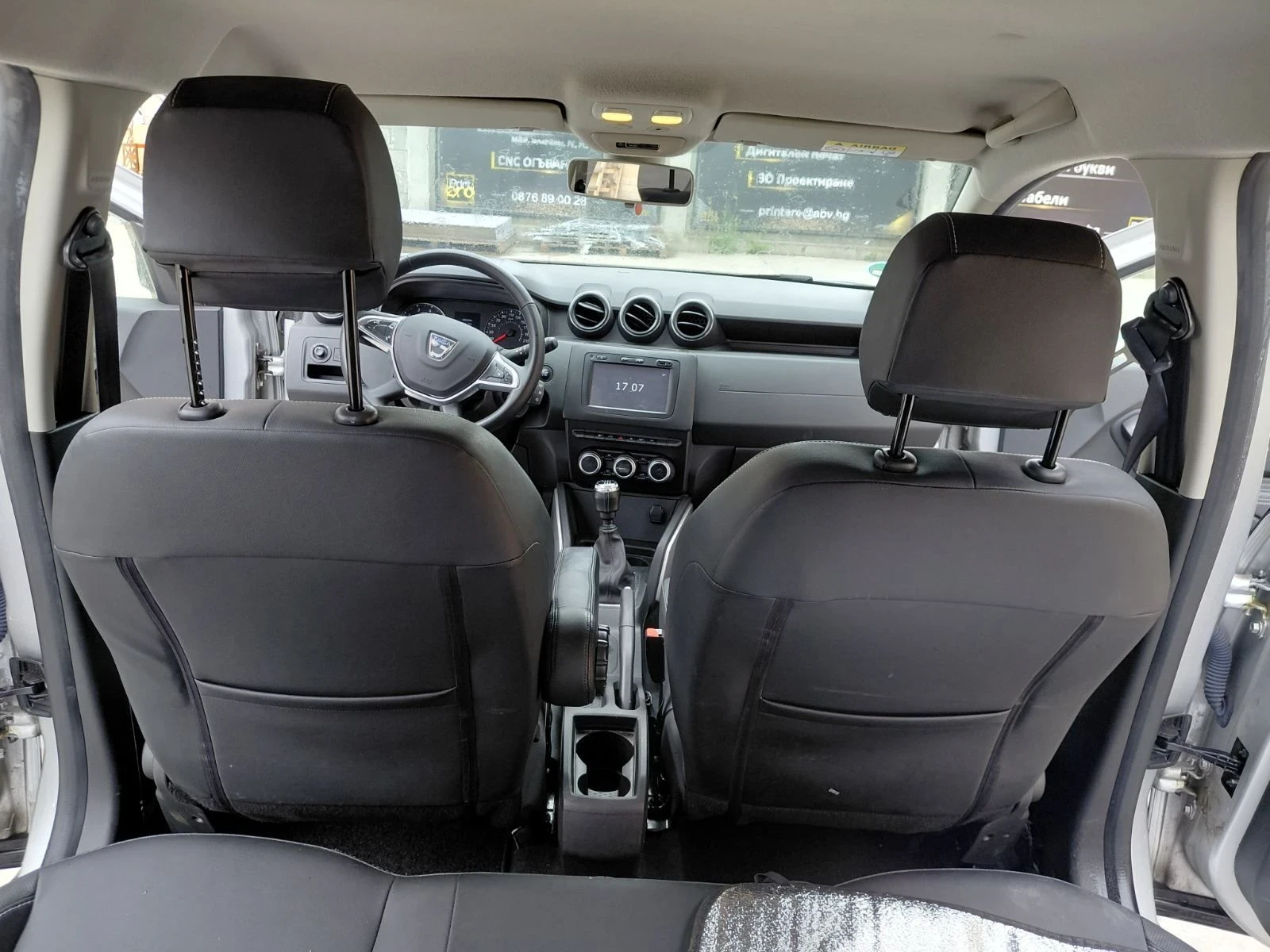 Dacia Duster 1.2, снимка 13 - Автомобили и джипове - 55646267