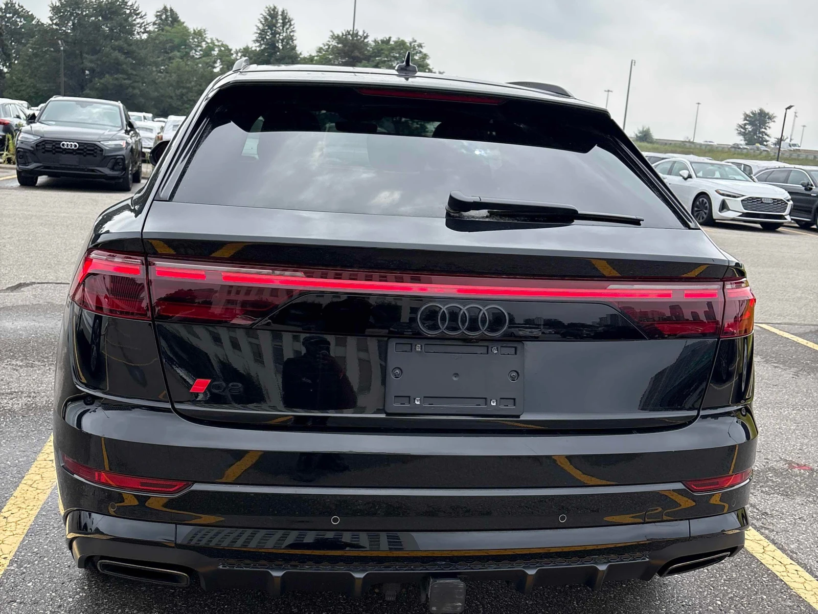 Audi Q8 PROGRESSIV / 360 / DISTRONIC / 2 КЛЮЧА , снимка 4 - Автомобили и джипове - 55989500