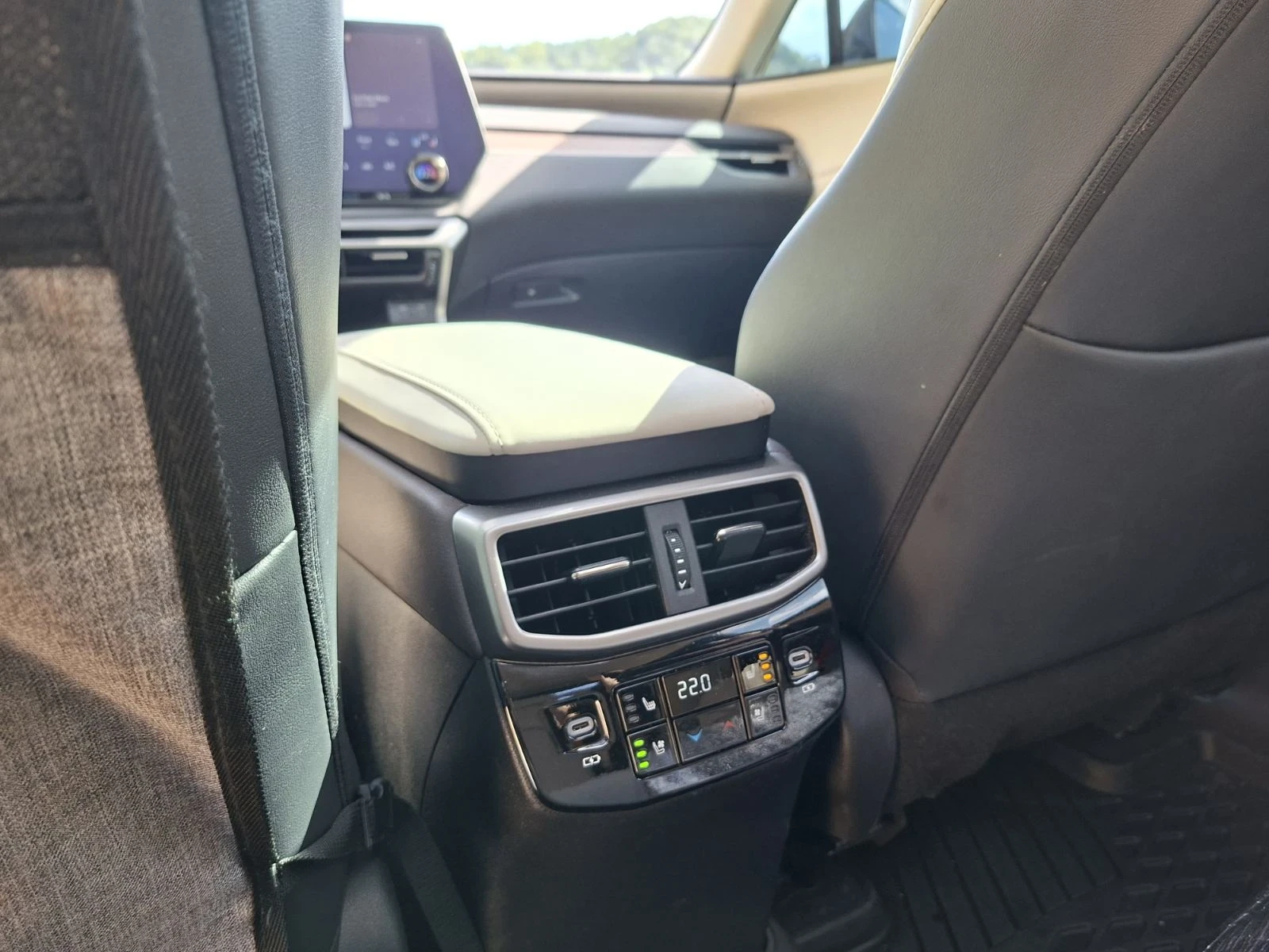 Lexus RX 350h, снимка 11 - Автомобили и джипове - 56049379