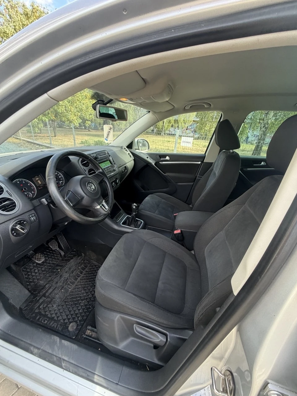 VW Tiguan 1.4 TSI, снимка 10 - Автомобили и джипове - 56221565