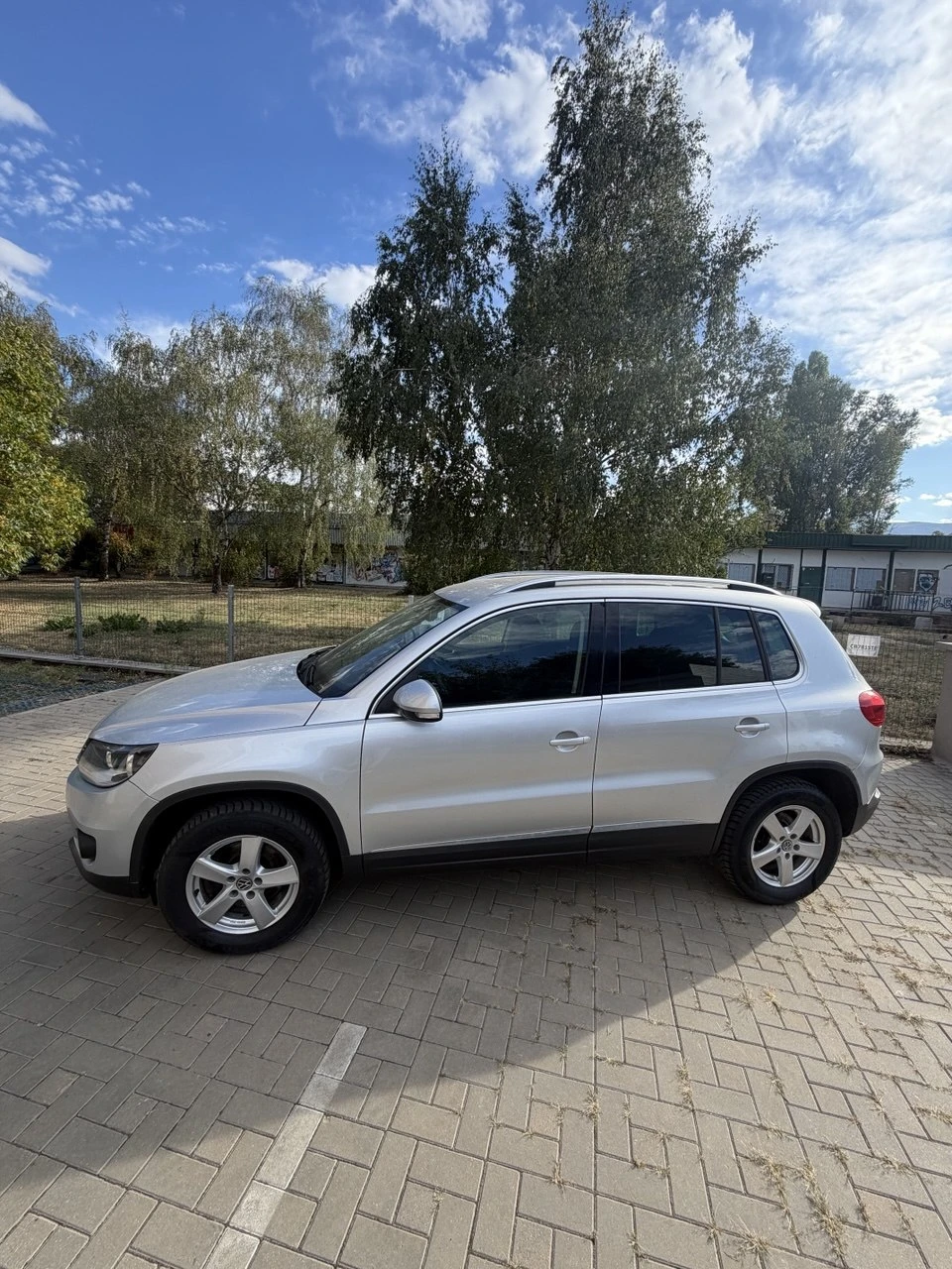 VW Tiguan 1.4 TSI, снимка 5 - Автомобили и джипове - 56221565