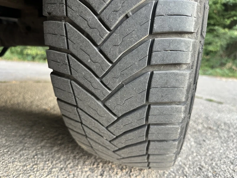 Iveco Daily 35-150* КЛИМА* 6ск* CР.БАЗА, снимка 17 - Бусове и автобуси - 51047680