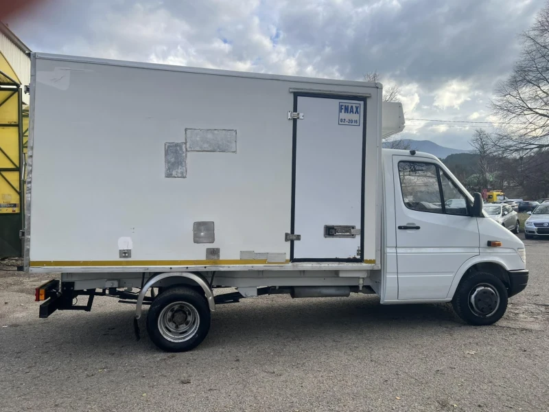 Mercedes-Benz Sprinter 2.9td-КЛИМАТИК ХЛАДИЛНИК, снимка 7 - Бусове и автобуси - 52962040