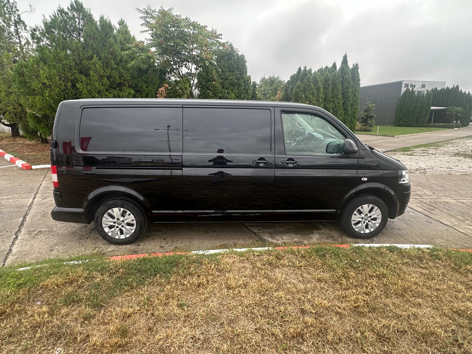 VW Transporter 2.0TDI MAXI - изображение 6