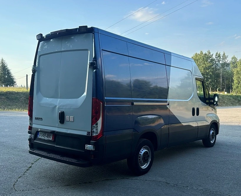 Iveco Daily 35S15* КЛИМА* 6ск* CР.БАЗА - изображение 6