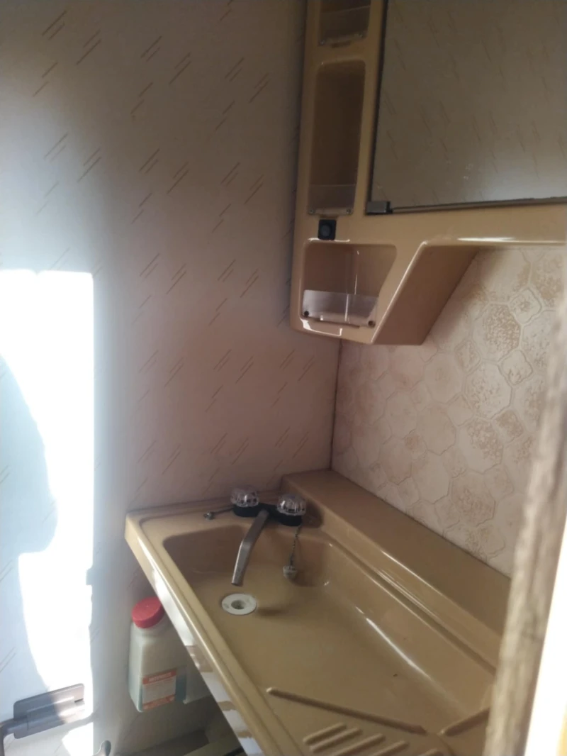 Каравана Solifer, снимка 9 - Каравани и кемпери - 52121965