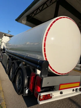 Полуремарке Schwarzmuller, снимка 1