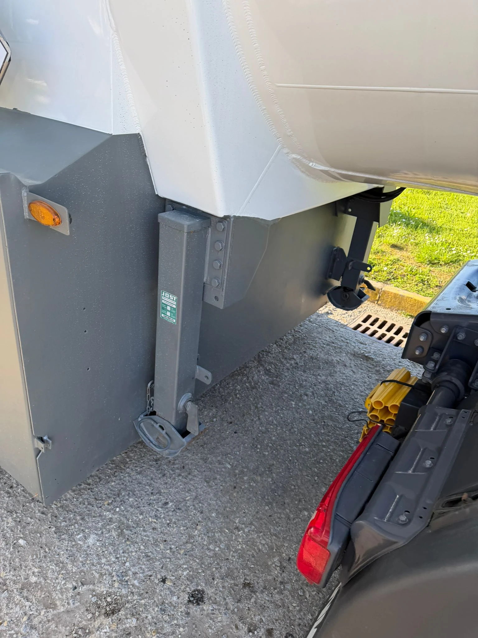 Полуремарке Schwarzmuller, снимка 6 - Ремаркета - 54338681