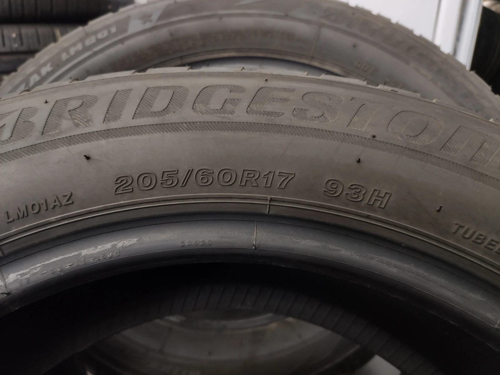  205/60R17 | Mobile.bg   9