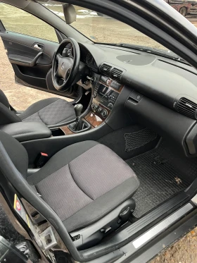 Mercedes-Benz C 200, снимка 7