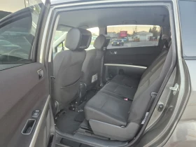 Toyota Corolla verso 1.8VVT-i 129кс 6+ 1  - 6900 лв. / 3527.91 € - 44988175 13