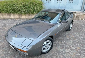 ������ Porsche 944