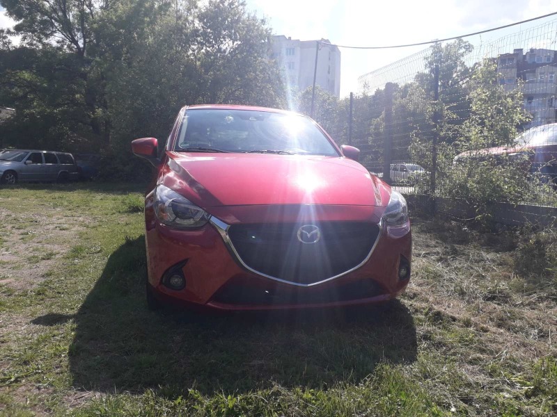 Mazda 2 1.5 26000км, снимка 2 - Автомобили и джипове - 46408423