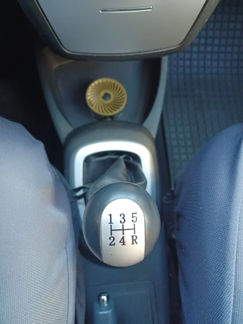 Great Wall Voleex C10, снимка 7 - Автомобили и джипове - 51983026