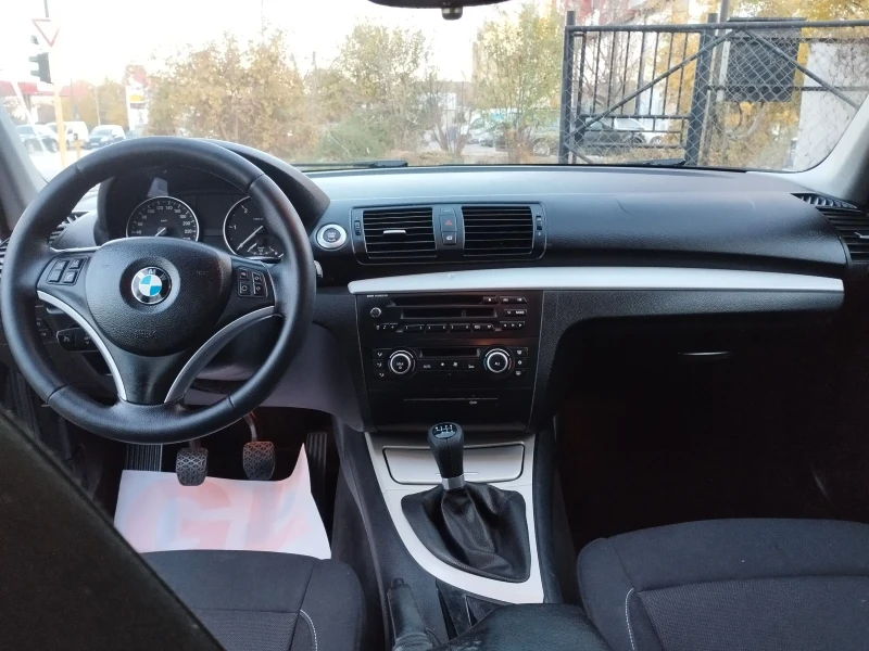 BMW 120 Facelift 120d 177kc, снимка 13 - Автомобили и джипове - 47895547