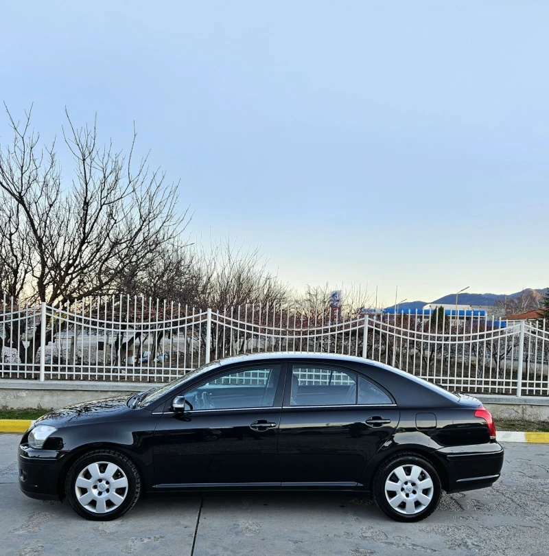 Toyota Avensis Капарирана , снимка 7 - Автомобили и джипове - 48371023