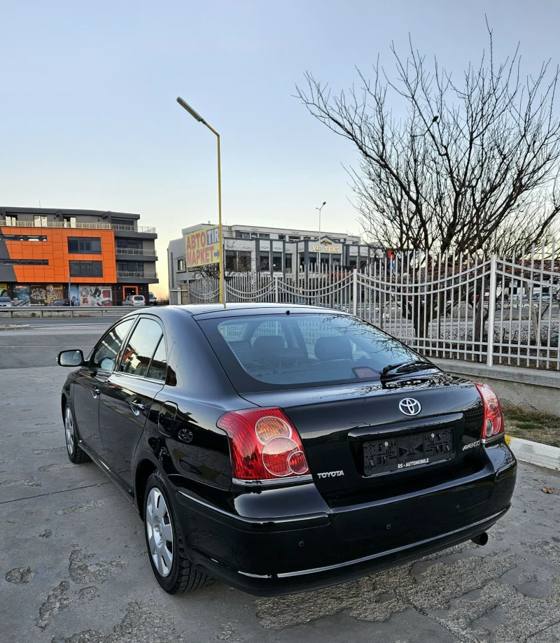 Toyota Avensis Капарирана , снимка 6 - Автомобили и джипове - 48371023