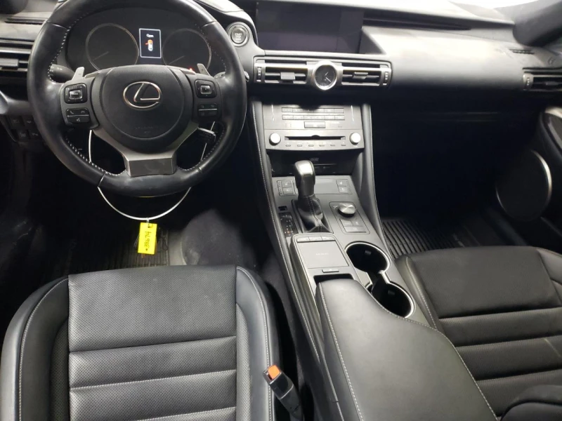 Lexus RC 300h, снимка 8 - Автомобили и джипове - 48745144