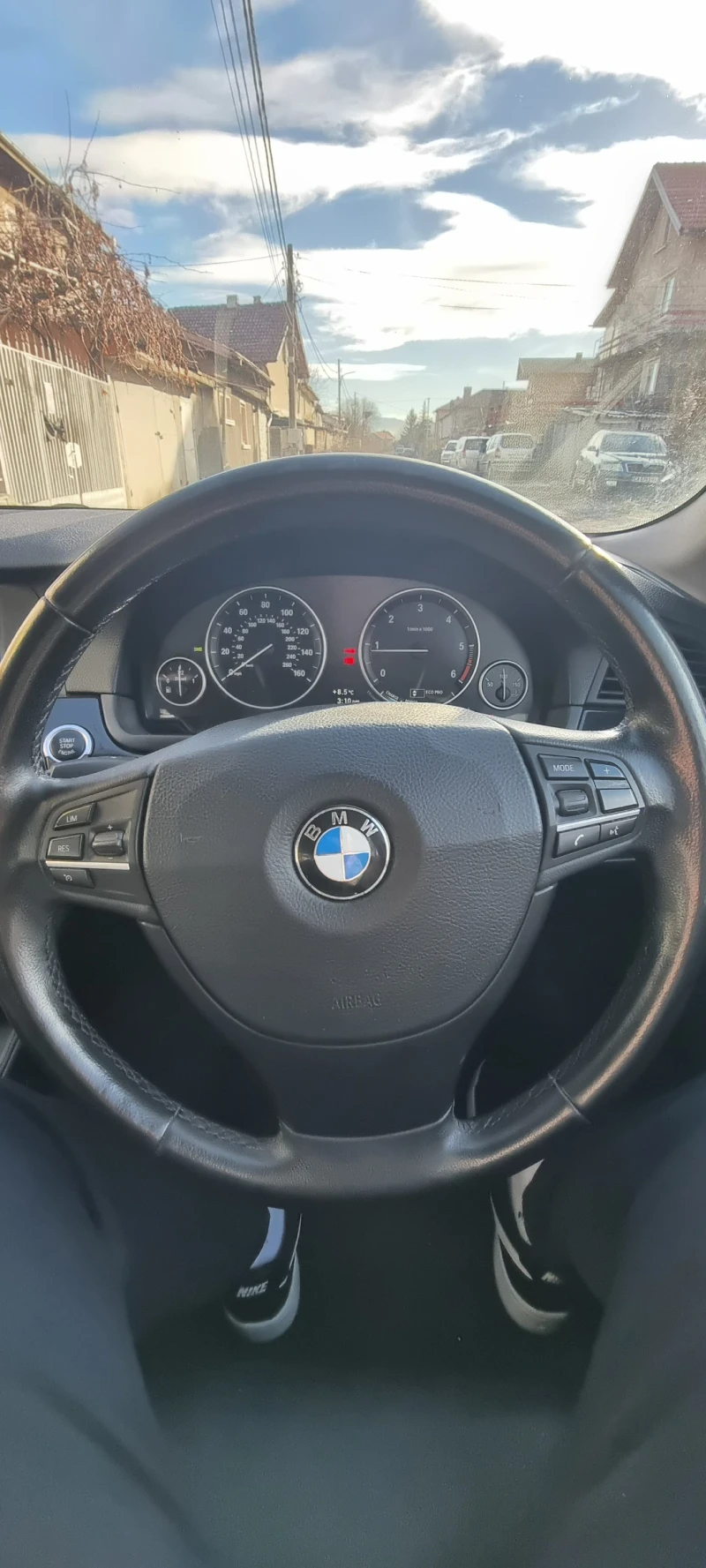 BMW 520, снимка 11 - Автомобили и джипове - 49040163