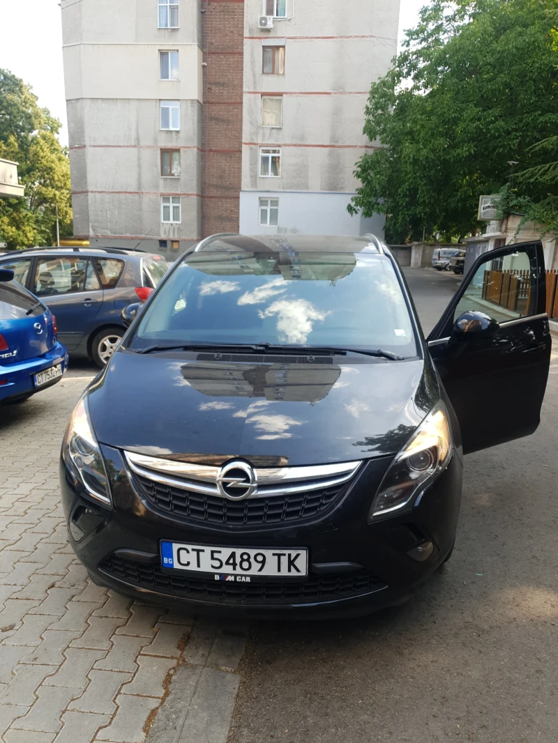 Opel Zafira, снимка 1 - Автомобили и джипове - 49223326