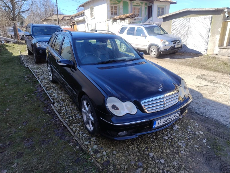 Mercedes-Benz C 220, снимка 1 - Автомобили и джипове - 49388622