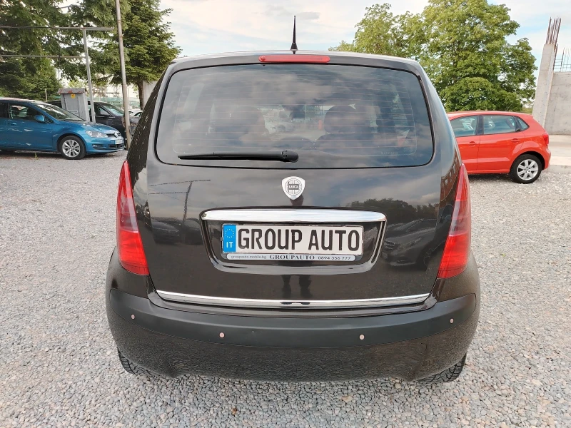 Lancia Musa 1.3d-90к.с/АВТОМАТИК/КЛИМАТРОНИК/ПАРКТРОНИК!!! , снимка 6 - Автомобили и джипове - 50225905