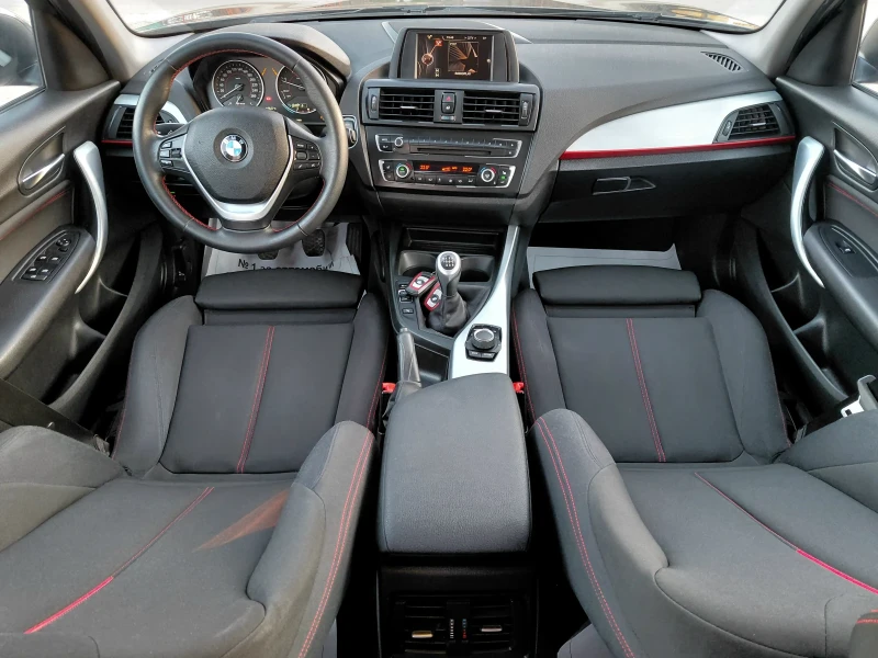 BMW 118 d Sport Line 63000км , снимка 7 - Автомобили и джипове - 51435016