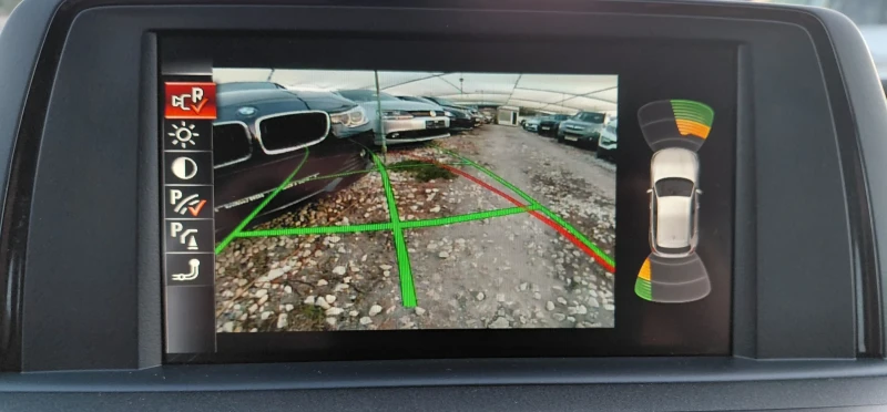 BMW 118 d Sport Line 63000км , снимка 12 - Автомобили и джипове - 51435016