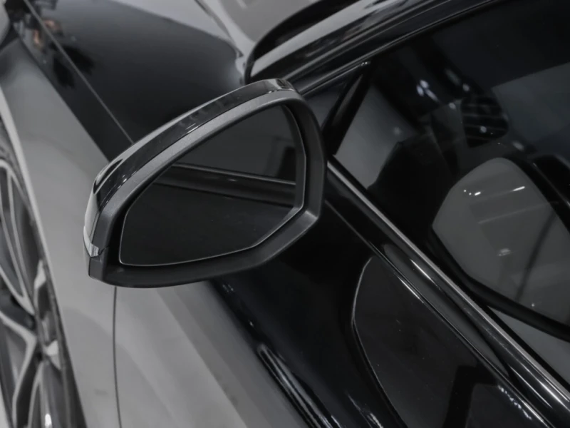 Audi S4 * 3.0TFSI Quattro / Progressiv Pkg / Red Int / Bla, снимка 12 - Автомобили и джипове - 52848468