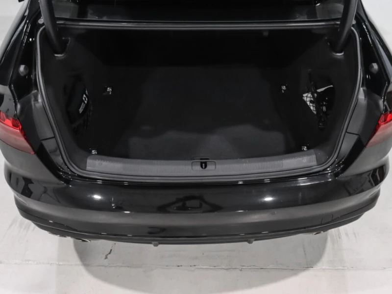 Audi S4 * 3.0TFSI Quattro / Progressiv Pkg / Red Int / Bla, снимка 14 - Автомобили и джипове - 52848468