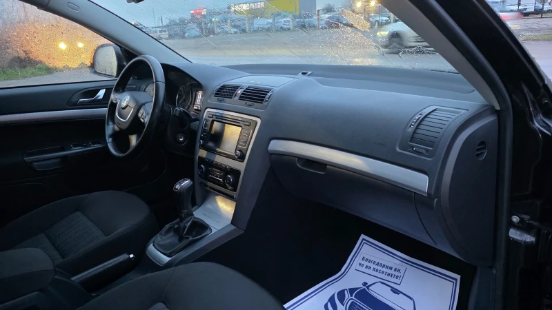 Skoda Octavia УНИКАТ/FACE LIFT, снимка 10 - Автомобили и джипове - 53388213