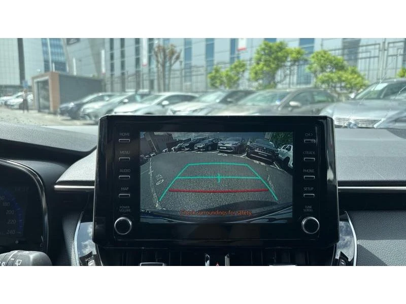 Toyota Corolla TS 2.0HSD EXECUTIVE, снимка 15 - Автомобили и джипове - 54515246