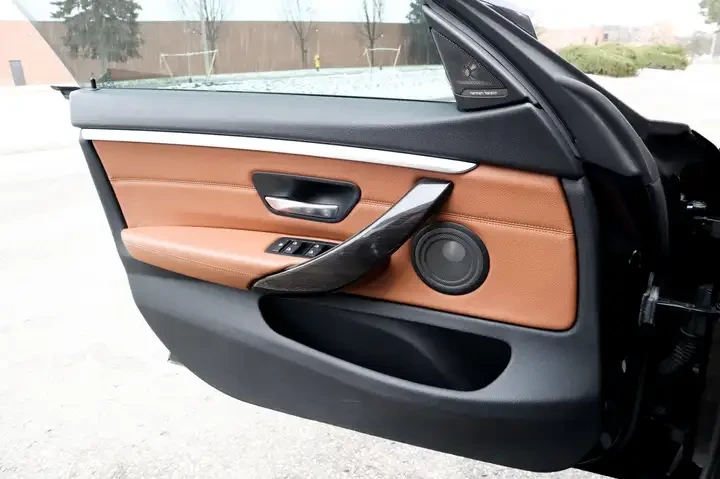 BMW 440 i xDrive/GranCoupe/M Sport Pckg/HUD/LOADED/H&K, снимка 8 - Автомобили и джипове - 55101899