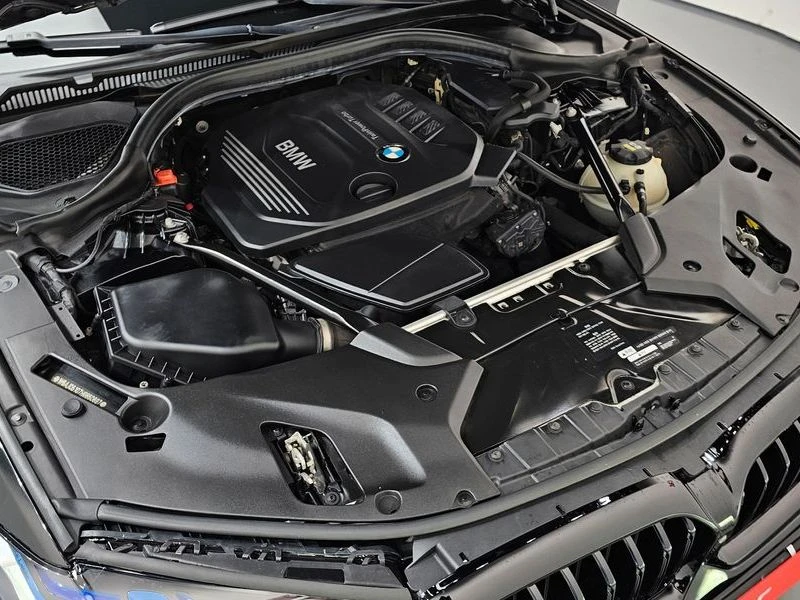BMW 520 520d xDrive M Sport Package Plus| 190к.с.| ВКЛ.ТЕХ, снимка 6 - Автомобили и джипове - 55130477