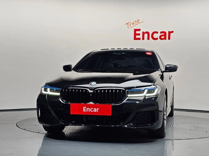 BMW 520 520d xDrive M Sport Package Plus| 190к.с.| ВКЛ.ТЕХ, снимка 3 - Автомобили и джипове - 55130477