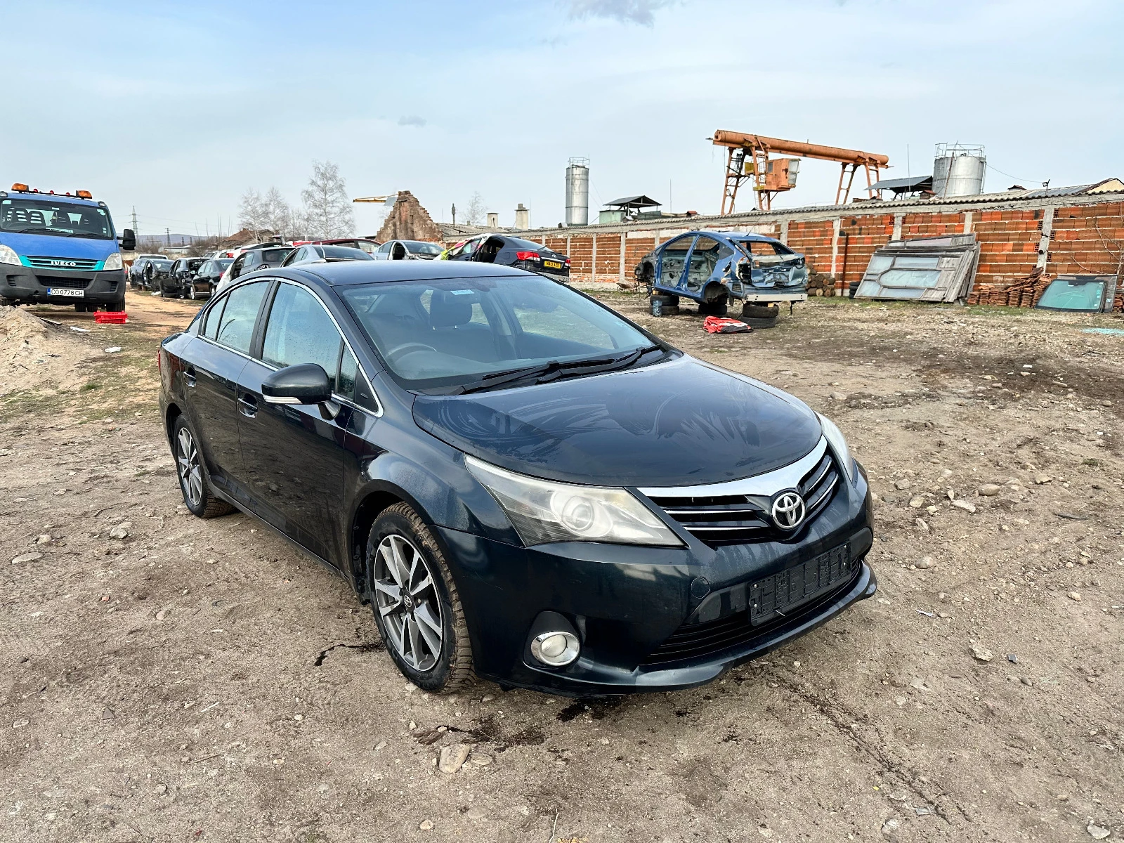 Toyota Avensis  T27 2.2 D-4d 150к.с 2013г НАВИГАЦИЯ НА ЧАСТИ - изображение 3