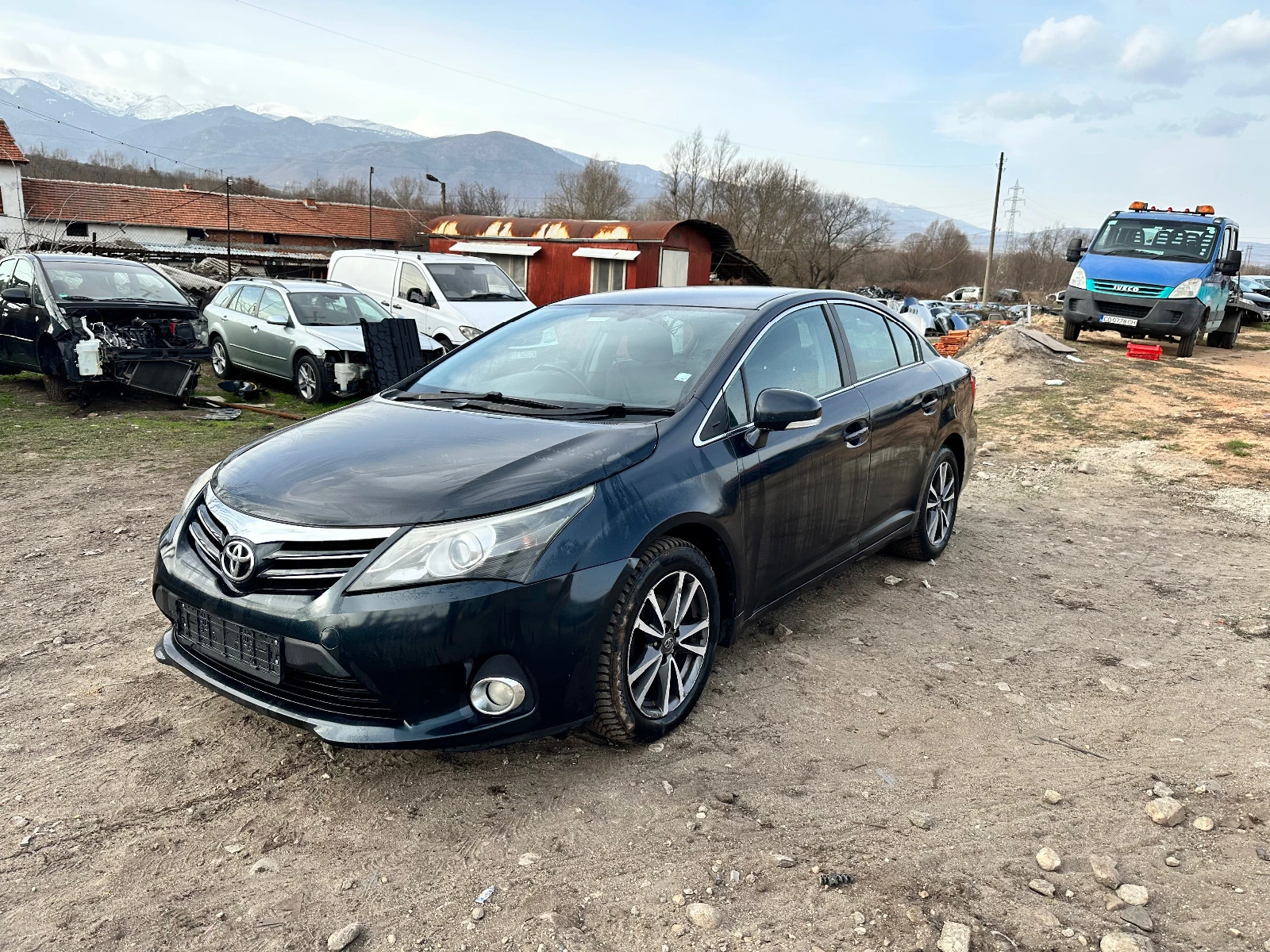 Toyota Avensis  T27 2.2 D-4d 150к.с 2013г НАВИГАЦИЯ НА ЧАСТИ - изображение 2