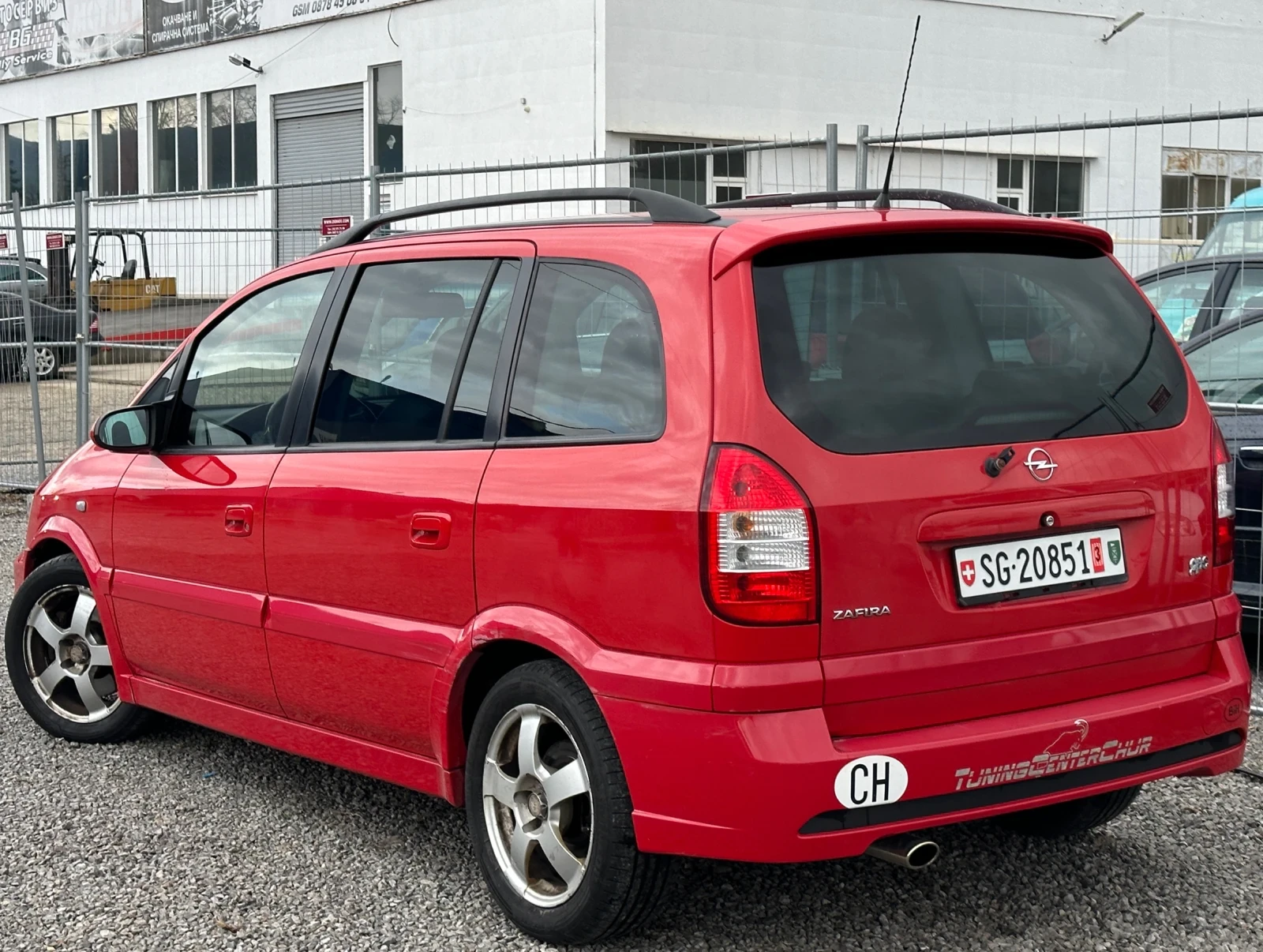 Opel Zafira 2.0 Turbo OPC - изображение 2