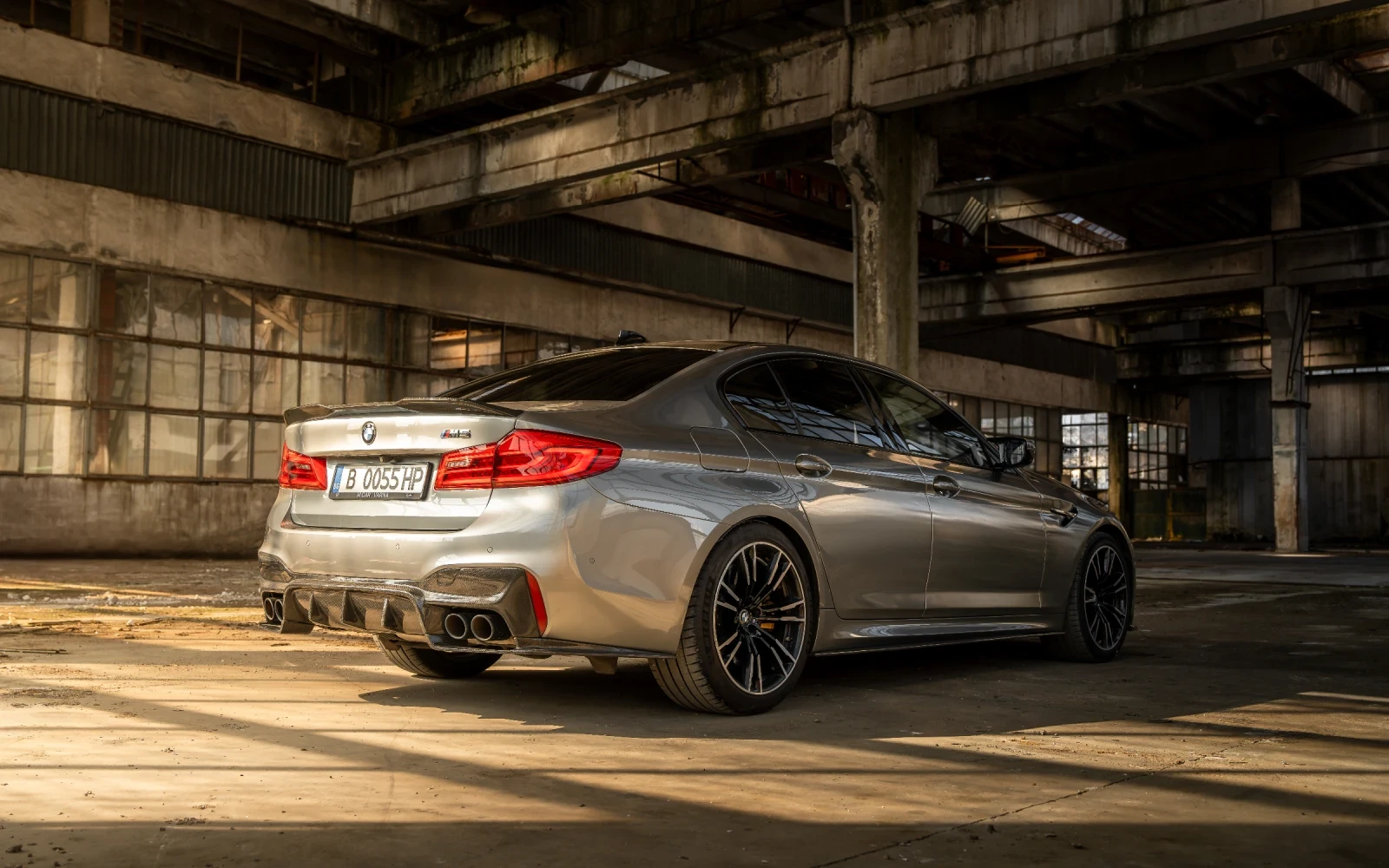BMW M5 F90 - изображение 5