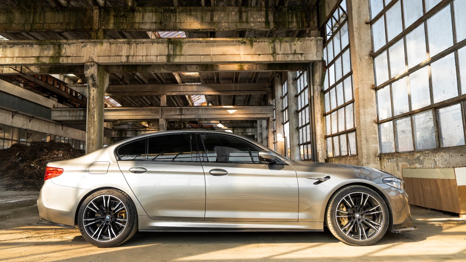 BMW M5 F90 - изображение 8