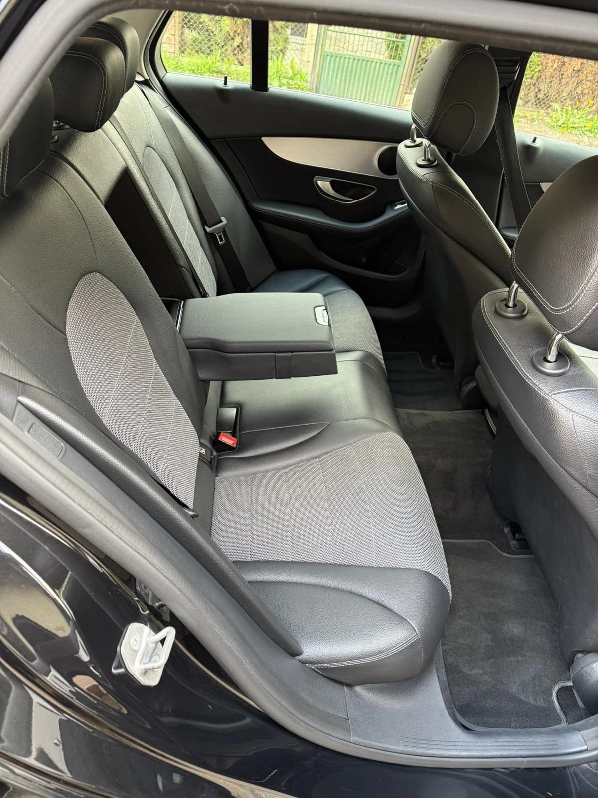 Mercedes-Benz C 220 2.2 CDI 9G tronik - изображение 5