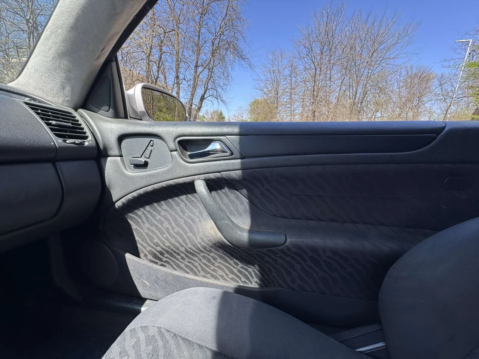 Mercedes-Benz CLK  - изображение 6