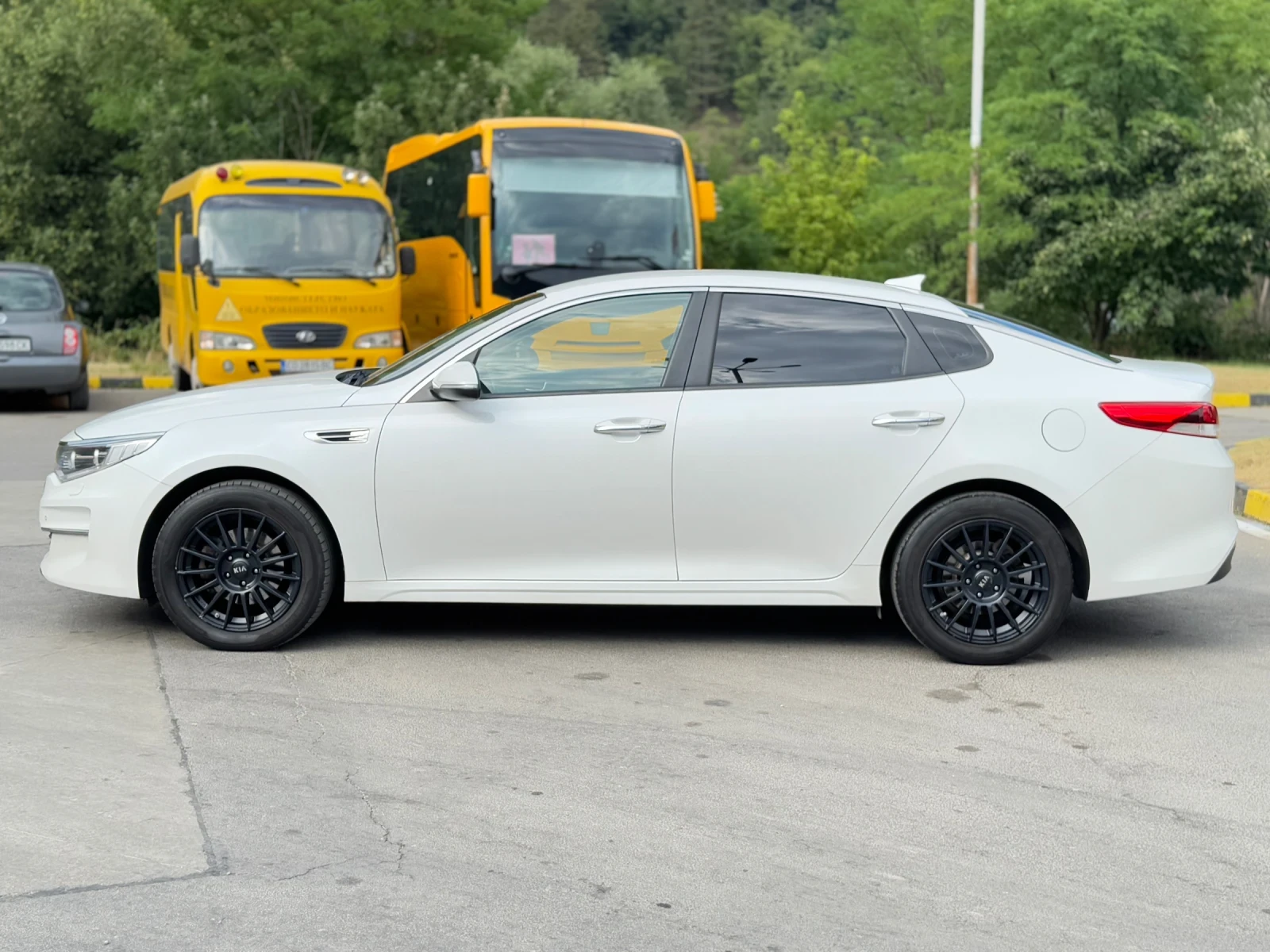 Kia Optima 1.7CRDi Навигация* Камера* Ксенон - изображение 9