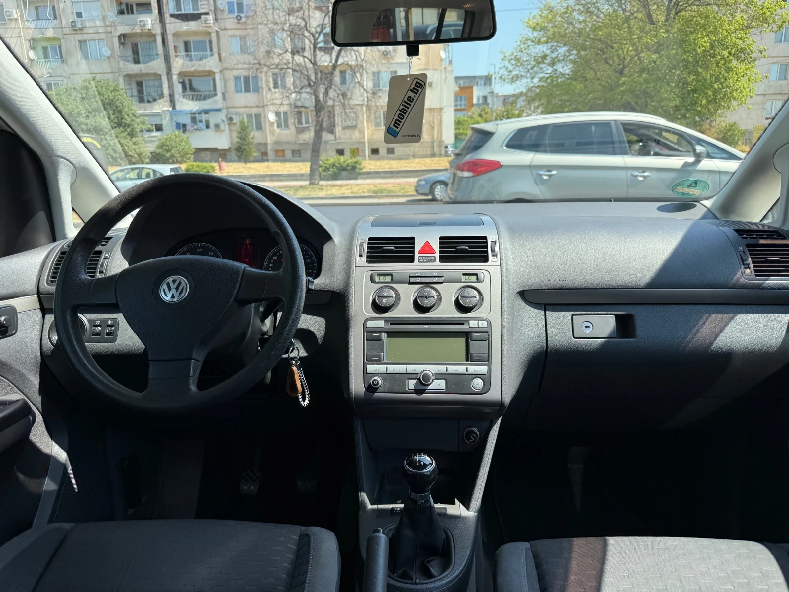 VW Touran 2.0i/METAH/6+ 1 - изображение 9