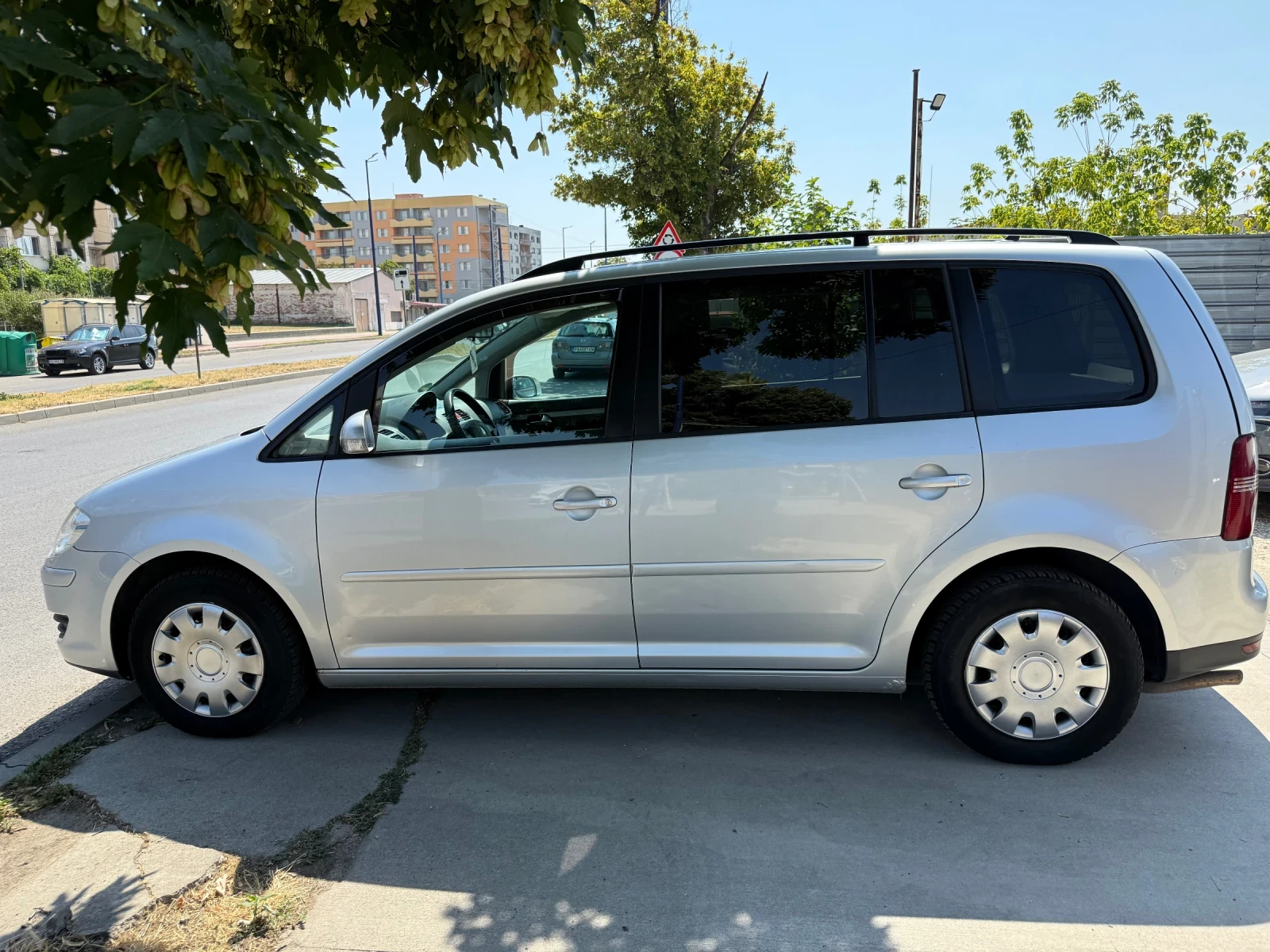 VW Touran 2.0i/METAH/6+ 1 - изображение 5