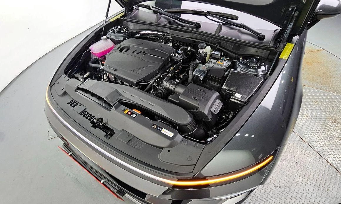 Hyundai Sonata 2.0 LPG * НАЙ-ДОБРА ЦЕНА В БЪЛГАРИЯ*  - изображение 6